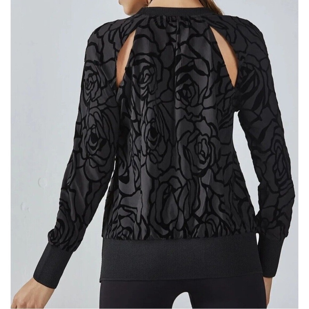 Fabletics velvet roses Lola top black sz L
